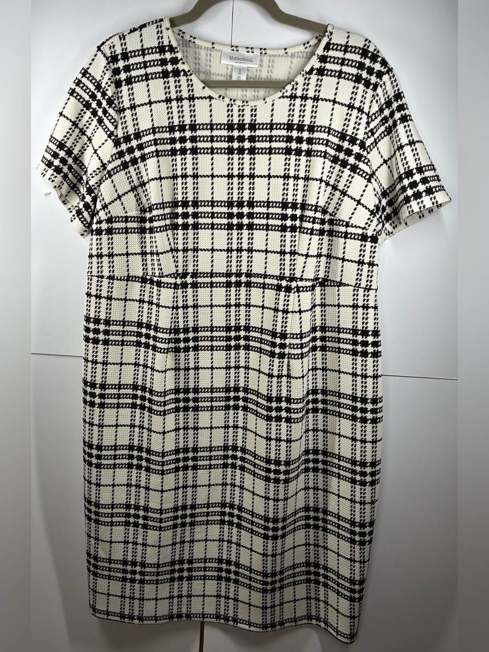 Motherhood Maternity 1X Black Ivory Plaid Textured Shift Dress Plus Size NWT